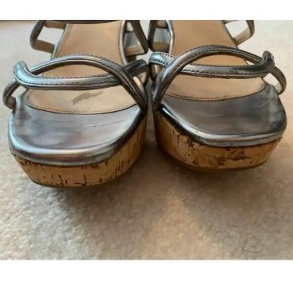 Prada leather silver wedged sandals - Picture 9 of 9